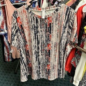 ZoLucky Red and Black Abstract Short Sleeve Top